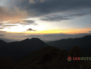 Leo núi Tsubakuro 燕岳 - 2763m